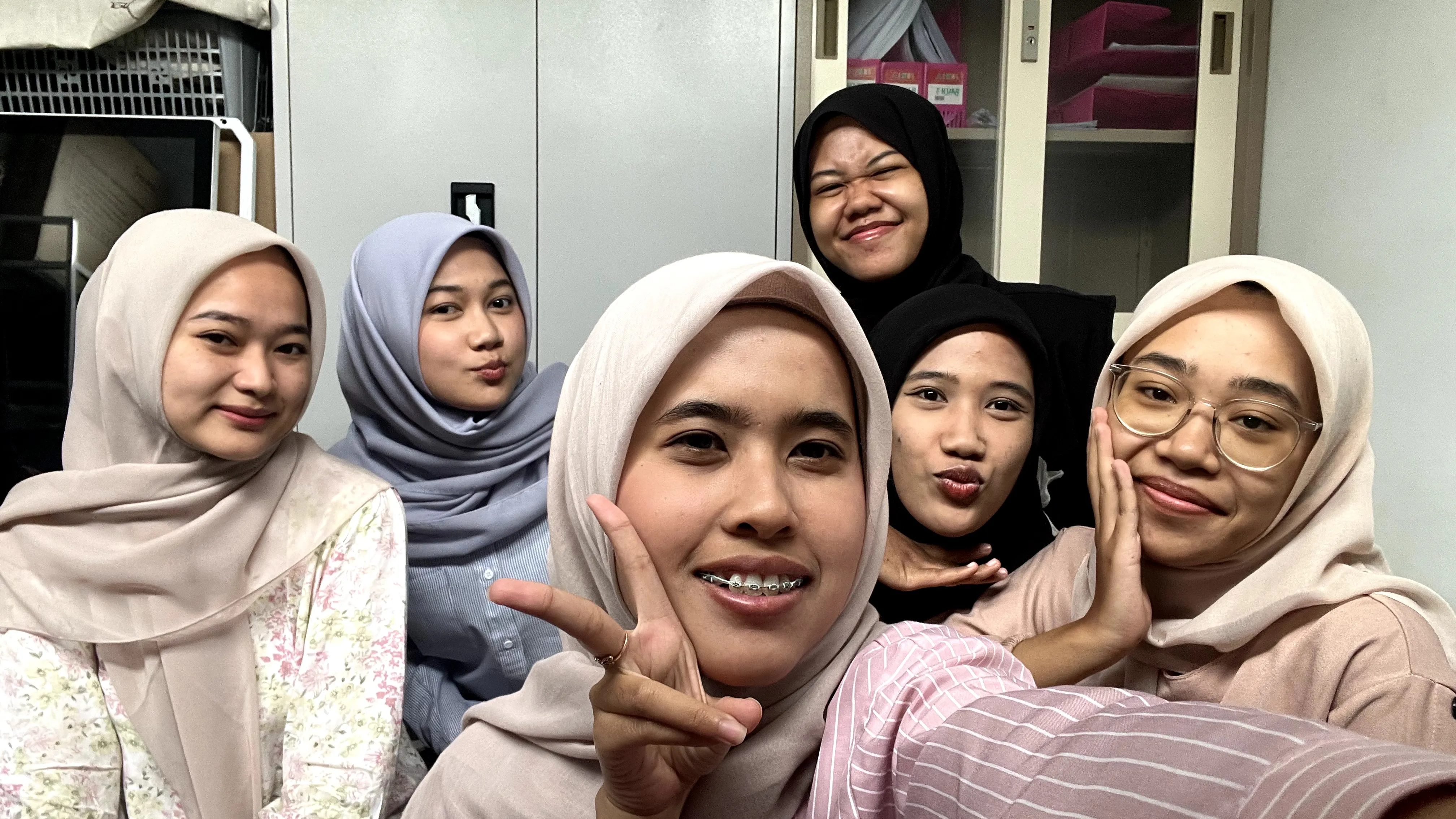 Extra random_11.webp