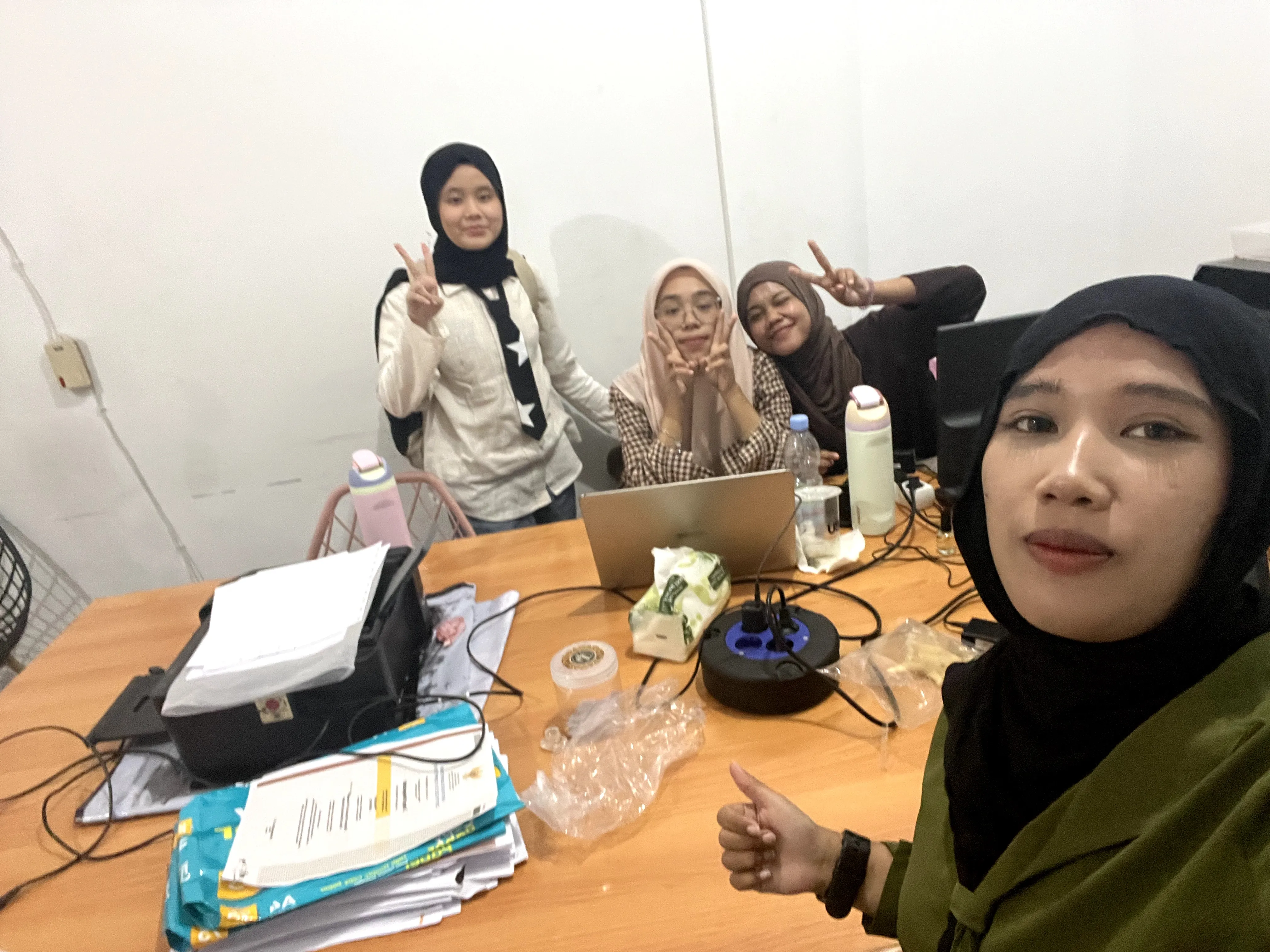 Extra random_16.webp