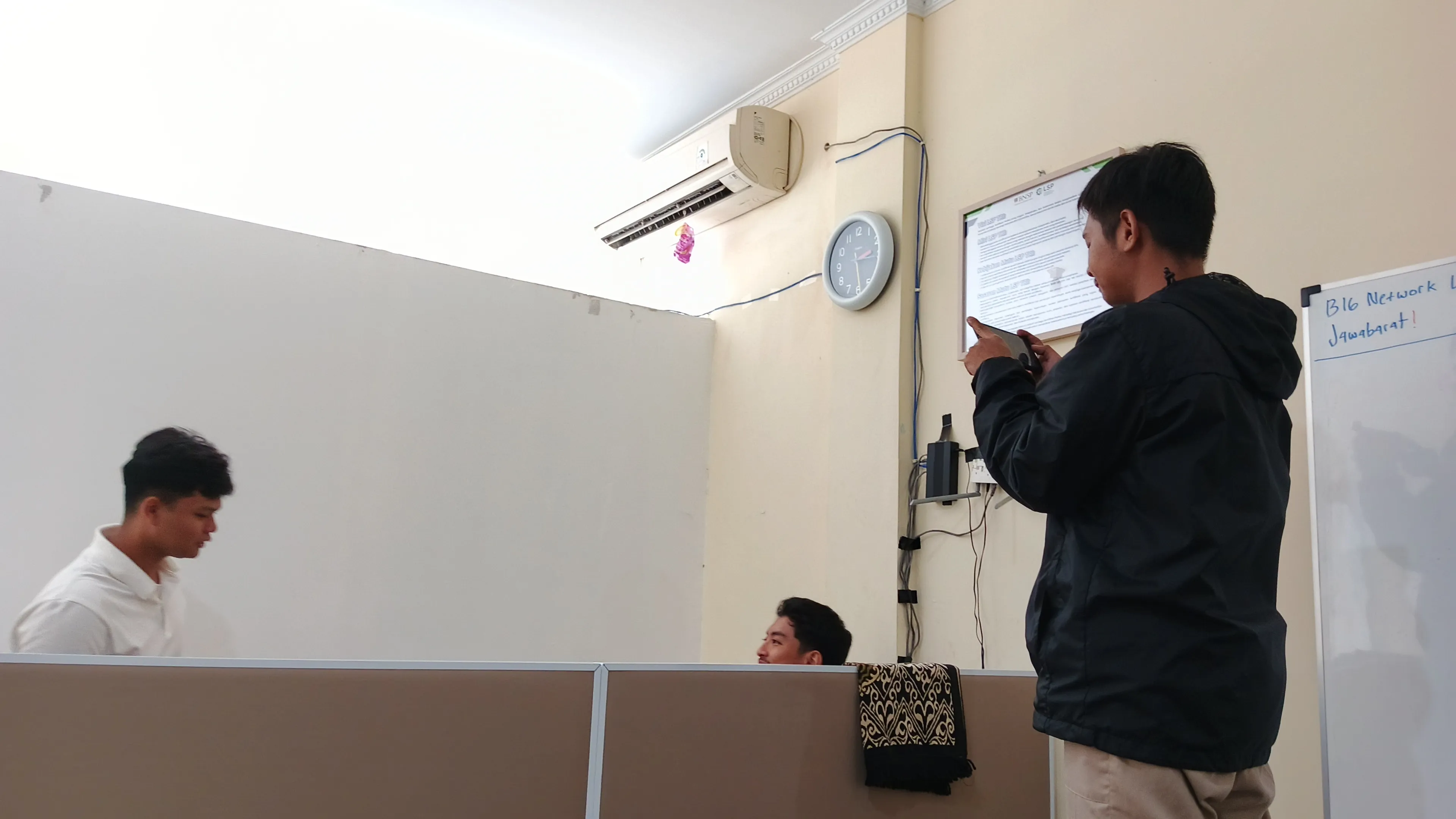 Extra random_20.webp
